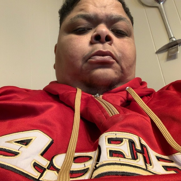 Meet your Posher, Travis - Picture 1 of 1